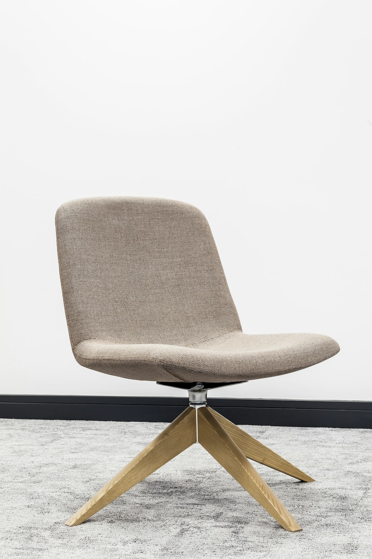 Ergonomic Timber-Star Swivel Office Chair